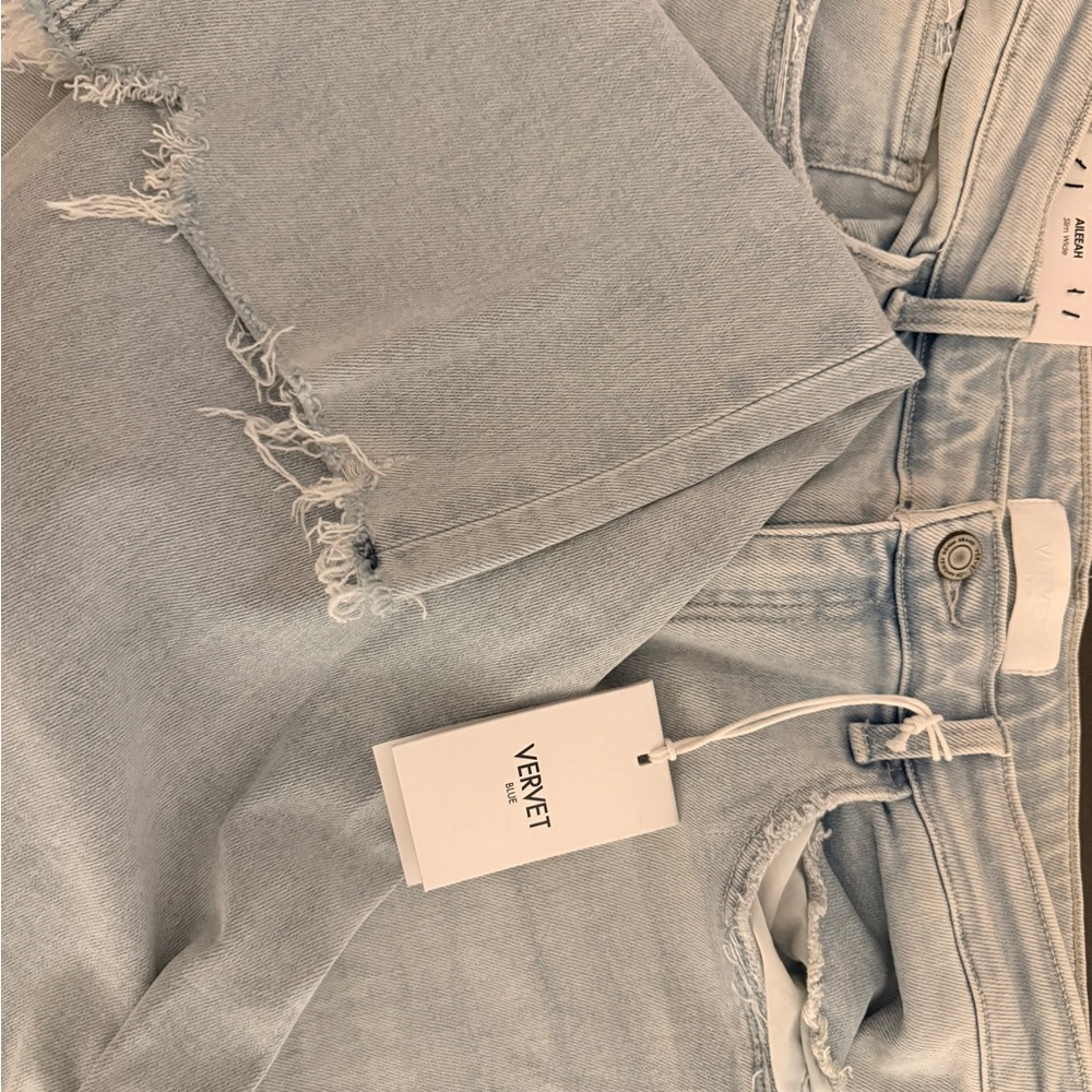 VERVET BY FLYING MONKEY Light Blue Distressed Ankle Jeans